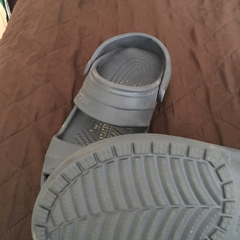 Sandal - Picture 2 of 3
